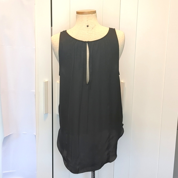 Wilfred Black Ruched Flowy Tank Top - Picture 3 of 8